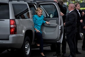 ويكيليكس ينشر خطباً القتها كلينتون لمصلحة مصرف غولدمان ساكس