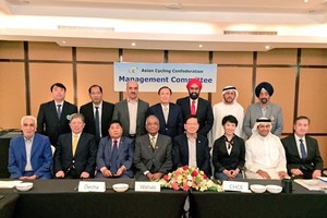 خالد بن حمد يلتقي الرئيس ويمثّل آسيا في عمومية الدراجات