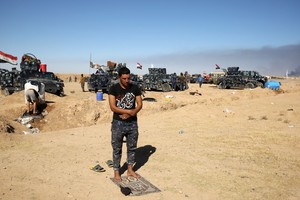 القوات العراقية في الموصل توضع في حالة الإنذار القصوى قبيل بدء المعركة