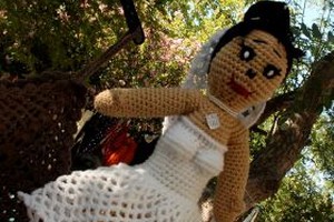 'أن تكبري زوجة' وثائقي تركي عن زواج القاصرات والعنف المنزلي