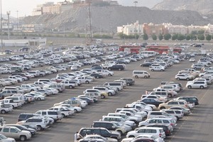 قريباً... مواقف السيارات في «شوارع مكة» مدفوعة الأجر