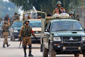 الشرطة الباكستانية تقتل 3 إرهابيين في البنجاب