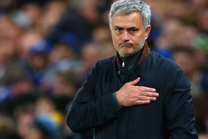 يونايتد 'مورينهو' ضيفا ثقيلاً على تشلسي في الجولة التاسعة للبريميرليغ