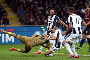 يوفنتوس يتطلع إلى استعادة توازنه في الدوري الإيطالي في ظل ضغوط روما وميلان