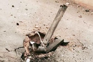 السعودية : مقتل بنغلاديشي وإصابة باكستاني بمقذوف حوثي أطلق من اليمن