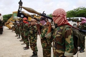 حركة الشباب تعلن مسئوليتها عن مقتل 12 شخصا في هجوم على فندق في شمال شرق كينيا