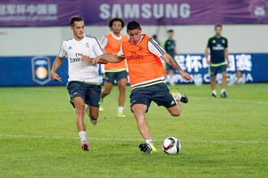 بالفيديو... دقة تسديد رائعة من خيميس في تدريب ريال مدريد