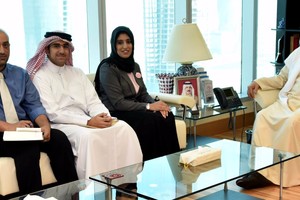 وزير العمل يشيد بجهود جمعية 'مرضى التصلب المتعدد' 