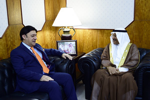 الصالح يبحث التعاون التشريعي مع السفير الباكستاني 