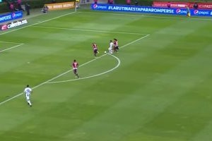 بالفيديو... هدف خرافي على طريقة ميسي بالدوري المكسيكي