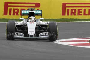 هاميلتون يتصدر التجربة الحرة الأولى لسباق الفورمولا1 المكسيكي