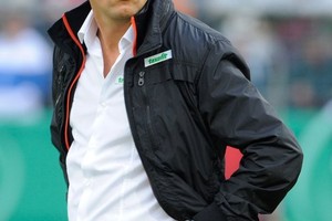 فاينزيرل يتطلع للديربي الأول له كمدرب لشالكة