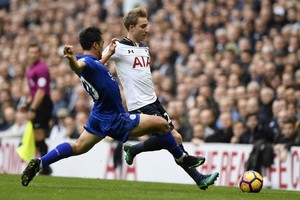 بالفيديو... تعادل توتنهام وليستر سيتي في الدوري الانجليزي