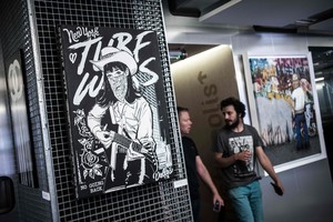 بالفيديو: فن الشارع يغزو المتاحف بعدما زين جدران المدن عبر العالم 