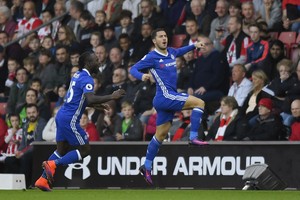 هازارد وكوستا يعززان فرص تشلسي في التتويج بـ'البريميرليغ'