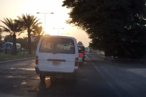 50 دقيقة من أجل دخول الدراز! 