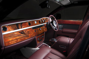 فنّ التطعيم في سيارات رولز-رويس موتور كارز