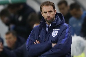 هل يقبل ساوثغيت تولي تدريب منتخب انجلترا بصفة دائمة