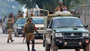 الشرطة الباكستانية تداهم عشرات المدارس الدينية بعد وقائع قتل