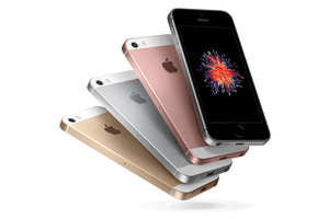 لا تحديث لهواتف 'iPhone SE' في النصف الأول لعام 2017