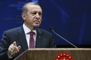 الفايننشال تايمز: تهديدات اردوغان للاتحاد الأوروبي بعد يأسه من الانضمام إليها