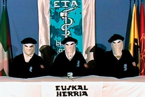 فرنسا توجه اتهامات إلى زعيم حركة إيتا الانفصالية