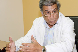 'النيابة' استدعت العكري بتهمة التجمهر بالدراز... والسلمان بتهمة التجمهر بالديه