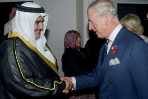 وزير الخارجية يشيد بالعلاقات الثنائية بين البحرين وبريطانيا