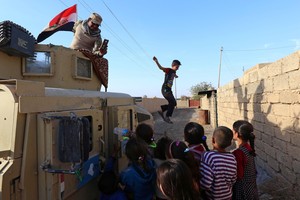 القوات العراقية تفجر 3 مفخخات لـ 'داعش' جنوب شرقي الموصل