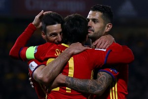 بالفيديو... اسبانيا وايطاليا تواصلان شراكة صدارة المجموعة السابعة بتصفيات كأس العالم