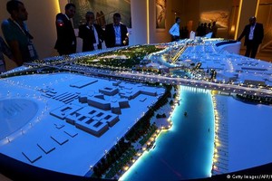 قناة مائية جديدة تضاعف من فخامة دبي