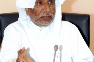 حمادة يهنئ ناصر بن حمد بوسام اتحاد اللجان الأولمبية الوطنية