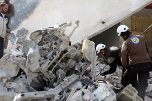 أكثر من 67 قتيلا وعشرات الجرحى حصيلة القصف على محافظة حلب السورية