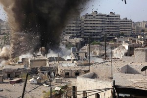 قصف عنيف على أحياء حلب الشرقية