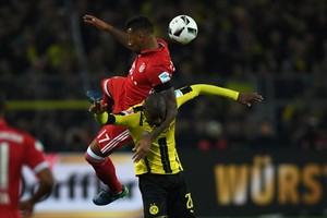 بالفيديو... دورتموند يسقط بايرن ميونيخ بهدف أوباميانج ويحرمه من استعادة صدارة البوندسليغا