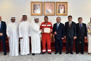 'جيبك' تكرم موظف الشهر