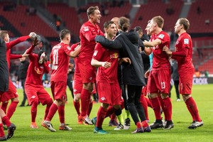 لايبزيغ يعيش أوقاتا من الإثارة في صدارة 'البوندسليغا' بعد سقوط بايرن