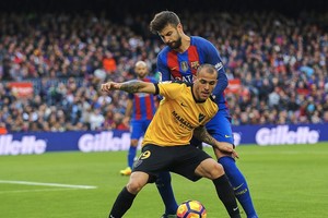 برشلونة متهم بخرق قوانين الدوري الإسباني ورابطة الليغا توقع عقوبة مادية عليه