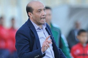 نقل مدرب شبيبة القبائل إلى المستشفى بعد ارتفاع في ضغط الدم