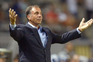 تعيين ارينا مدربا للمنتخب الأمريكي خلفا لكلينسمان