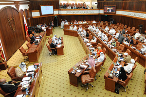 النواب يقرون مقترحاً يلزم الحكومة بالتكفل برسوم رياض الأطفال لأبناء الأسر الفقيرة