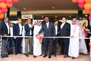 'دانكن دونتس' تفتتح أول فرع لها في البحرين