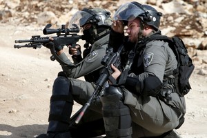 إسرائيل تعتقل خمسة أطفال فلسطينيين شرق القدس