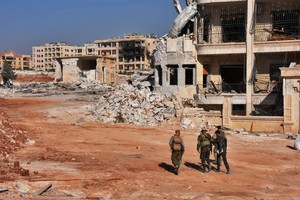 قوات النظام السوري تضيق الخناق على شرق حلب