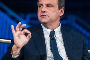 إيطاليا تمضي في تعزيز علاقات التجارة مع إيران رغم فوز ترامب