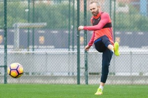 بالفيديو... انييستا يستعد للعودة للملاعب قبل قمة اسبانيا