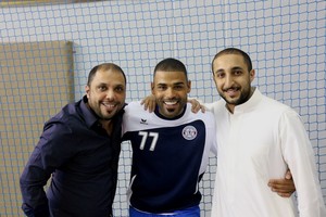 النجمة يرفض اتهام جمهوره بالإساءة في قمة كرة اليد