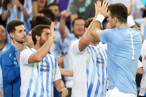 الأرجنتين تتعادل مع كرواتيا في كأس ديفيز للتنس بعد فوز دي بوترو