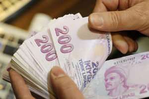 مؤشر الثقة في اقتصاد تركيا يرتفع 7.4% في نوفمبر