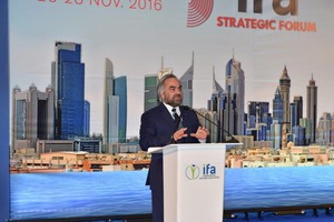 جواهري يفتتح الملتقى الإستراتيجي للإتحاد العالمي للأسمدة في دبي